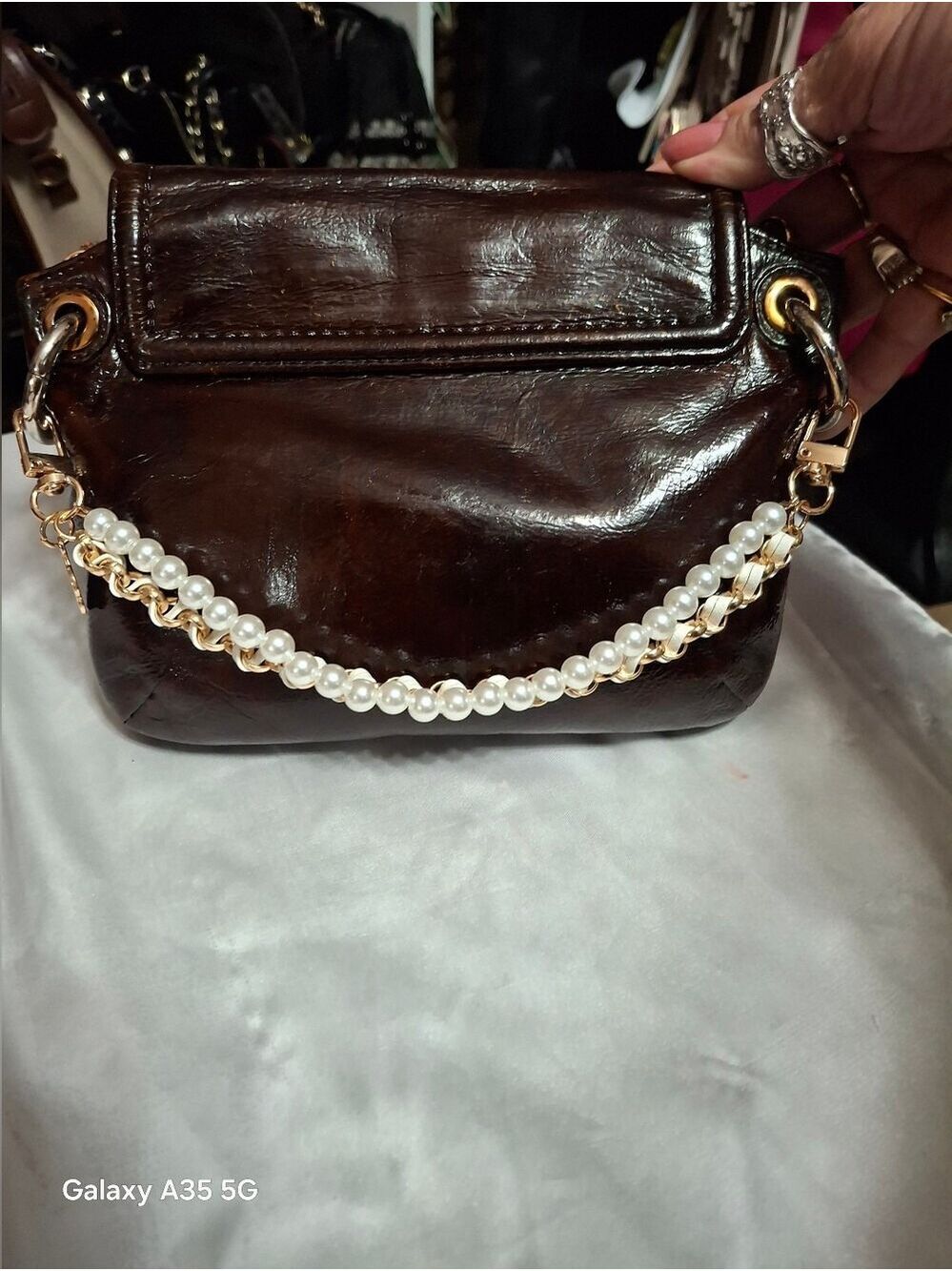 Pearl and Gold and White Bag Purse Chain Deorative New
